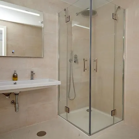 Hills 4* エステポナ