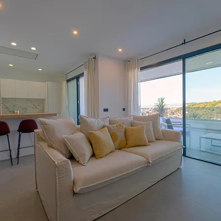 Hills エステポナ