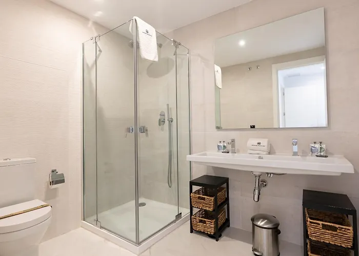 Hills 4* إِستيبونا