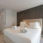 Hills 4*