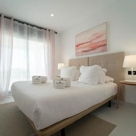 Hills شقة فندقية إِستيبونا