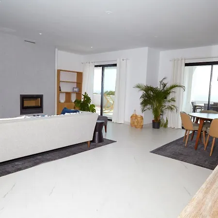 Hills Aparthotel 4*