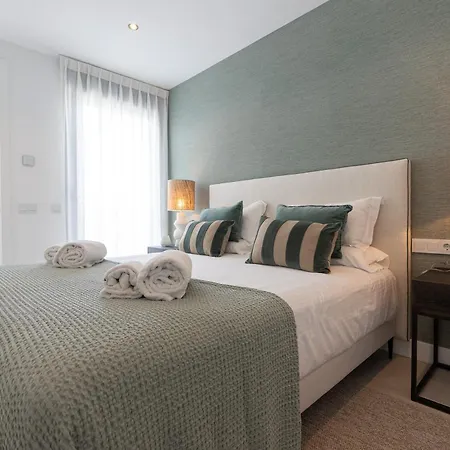 Hills 公寓式酒店 埃斯特波纳