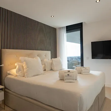 Hills Lejlighedshotel 4*
