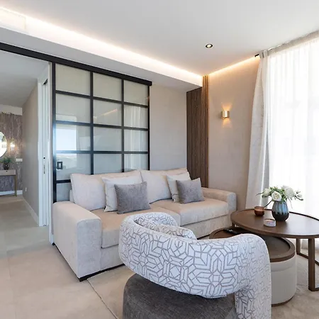Hills 4*