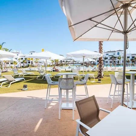 Hills Aparthotel Estepona