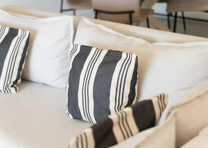 Hills 4* Естепона