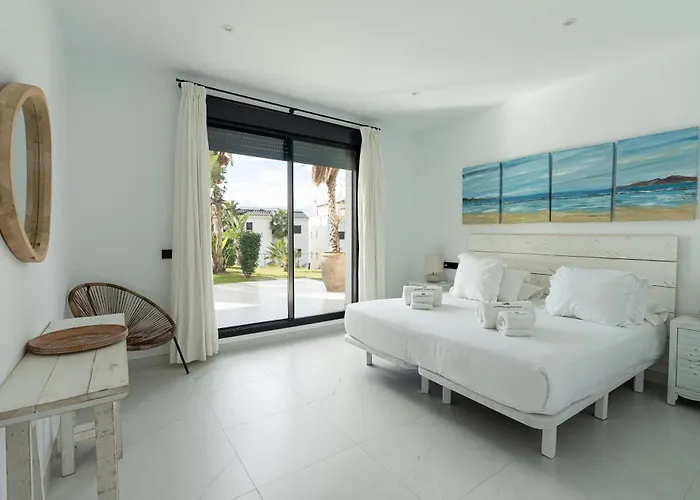 Hills Aparthotel Estepona