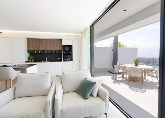 Hills 公寓式酒店 4*