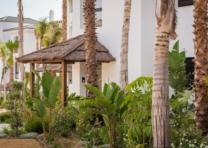 Hills Aparthotel Estepona