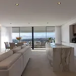 Hills شقة فندقية