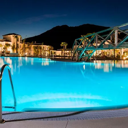 Hills Aparthotel 2*