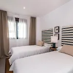 Hills 4*