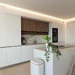 Hills Apartmanhotel