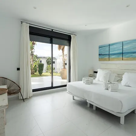 Hills Aparthotel Estepona