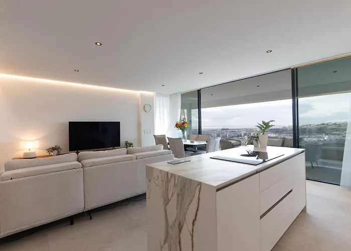 Hills Aparthotel Estepona